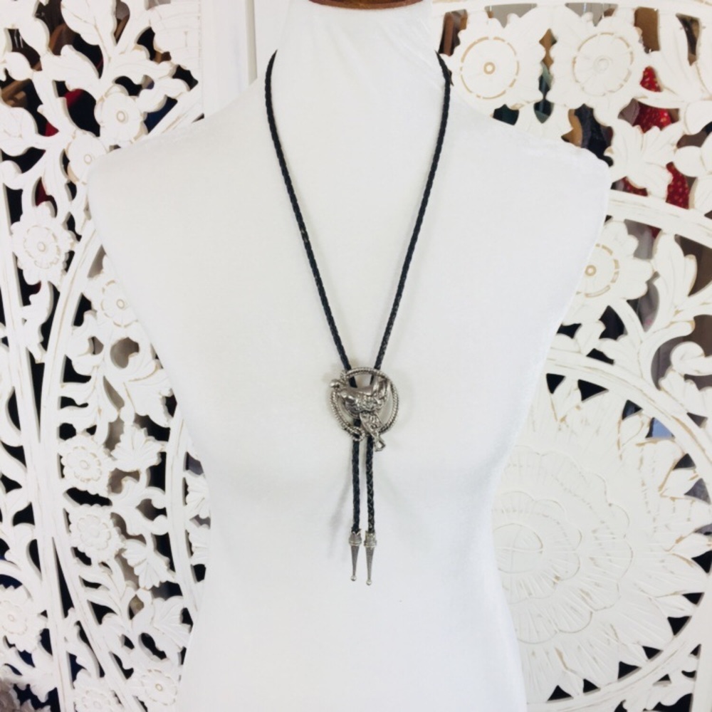 Vintage Pewter Made in USA bolo tie